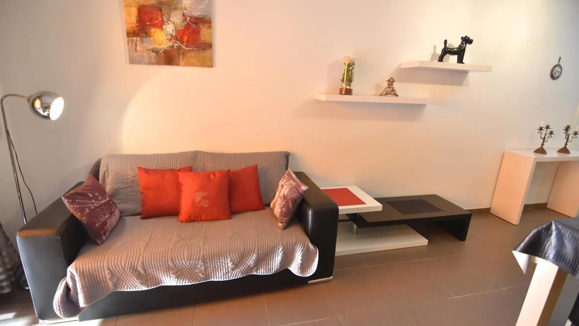 Rnet - Gaudi Roses Centre Apartment 0*,  Spain