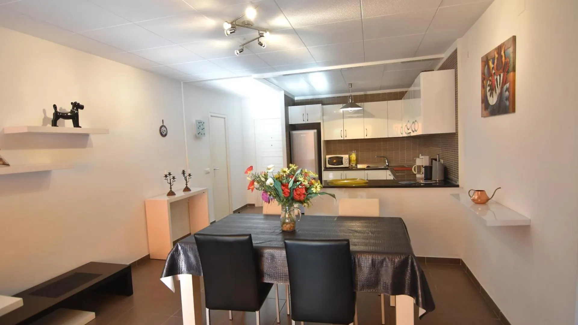 Rnet - Gaudi Roses Centre Apartment 0*,  Spain